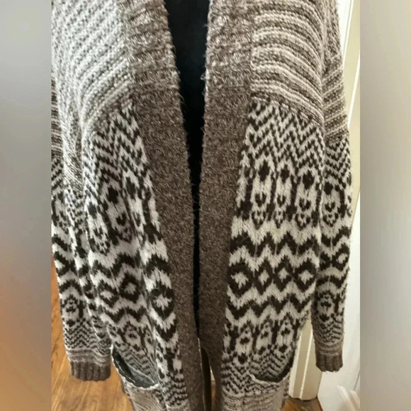 American Eagle Outfitters Brown/Black/White Aztec Open Cardigan Sweater XL - Picture 2 of 9
